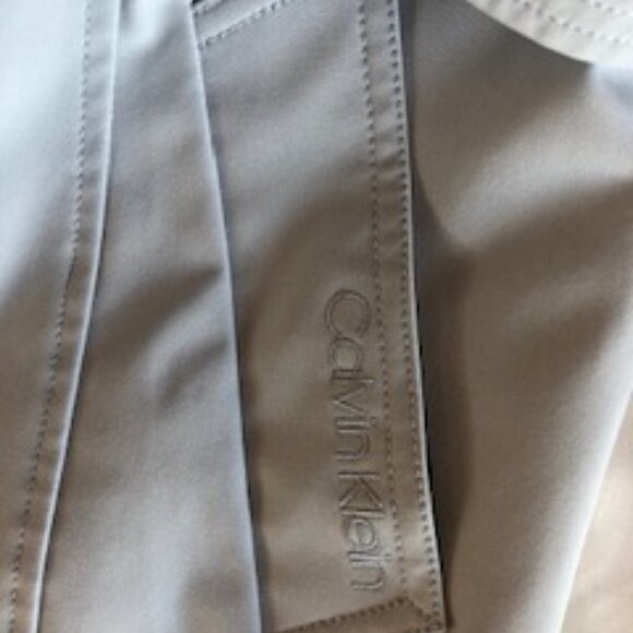 Calvin Klein lined dove grey zippered trench coat - medium - Picture 6 of 16